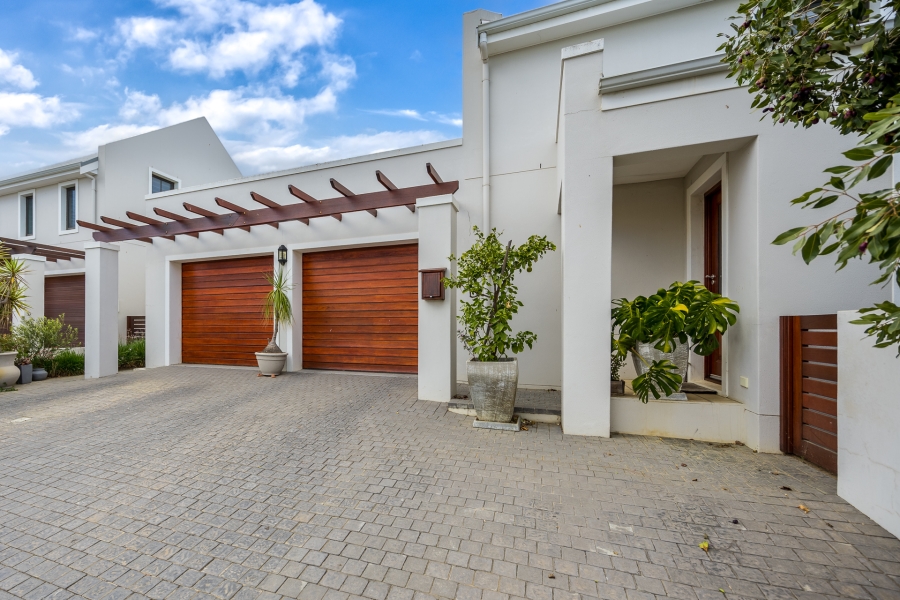 3 Bedroom Property for Sale in Graanendal Western Cape